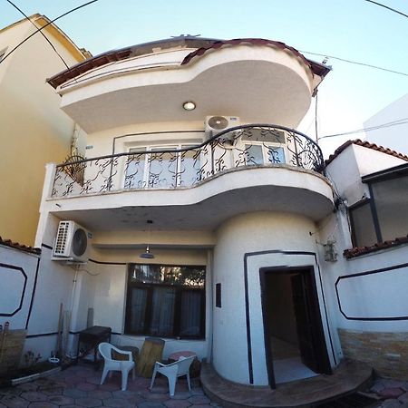 God’s Villa Tirana Esterno foto